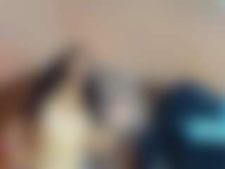 Live cam show with EmilyTrujillo - Ball Sucking on Pornisteam.com