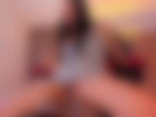 Live cam show with EmilyTrujillo - Thin on SinfulBabes