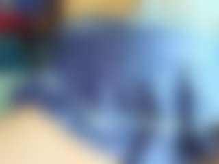 Live cam show with EmilyTrujillo - Thin on 1on1-livenow