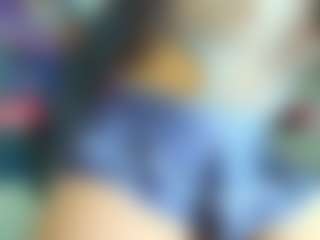Live cam show with EmilyTrujillo - Butt Plug on testsause.com