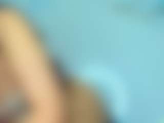 Live cam show with EmilyTrujillo - Thin on Camiplay Live