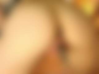 Live cam show with EmilyTrujillo - Normal on SinfulBabes