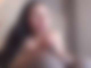Live cam show with EmilyTrujillo - Butt Plug on Camsoda