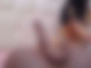 Live cam show with EmilyTrujillo - Butt Plug on sexylive.show
