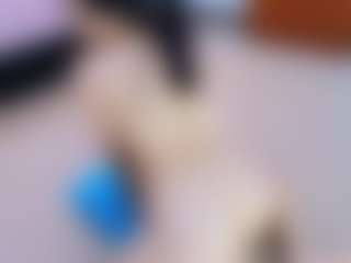 Live cam show with EmilyTrujillo - Creampie on CamwithHer