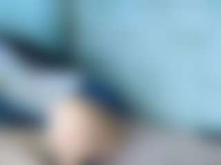 Show de cam en vivo con EmilyTrujillo - Foot Fetish en Camsoda