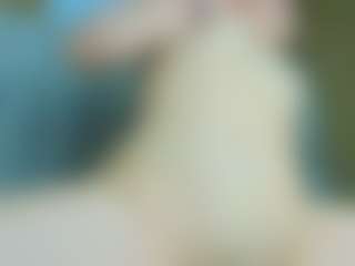 Show de cam en vivo con EmilyTrujillo - Anal en Camsoda