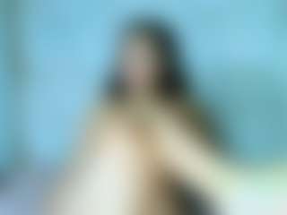Live cam show with EmilyTrujillo - Thin on CamClone