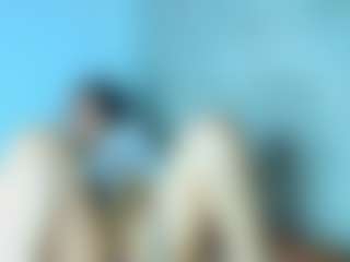 Spettacolo in cam dal vivo con EmilyTrujillo - Latina Petite su Camsoda
