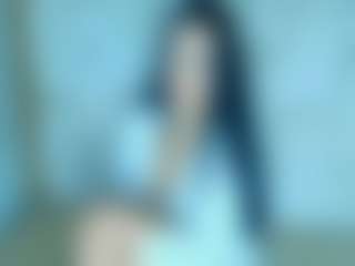 Live cam show with EmilyTrujillo - Latina Petite on Mixed Magazine Live
