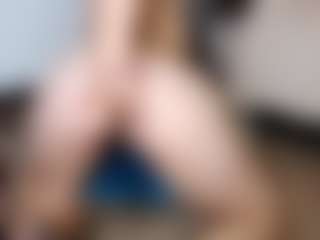Live cam show with EmilyTrujillo - Dirty Talk on Camsoda