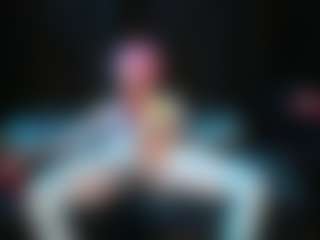 Live cam show with FemiKat - Tease on Adult Interactions