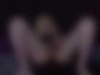 FemiKat's Live Sex Cam Show