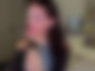 Live cam show with Leila-Unlit - Spank Brown Hair on Uber Horny