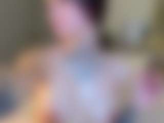 Live cam show with Leila-Unlit - Pov on Mixed Magazine Live