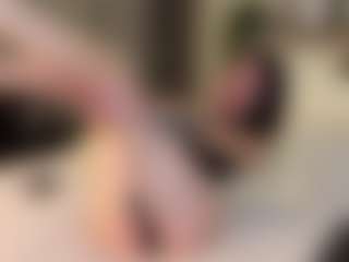 Leila-Unlit's Live Sex Cam Show