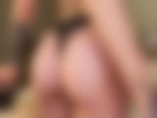 Leila-Unlit's Live Sex Cam Show