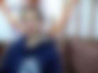 Live cam show with arissha-lee - Facial on Camsoda
