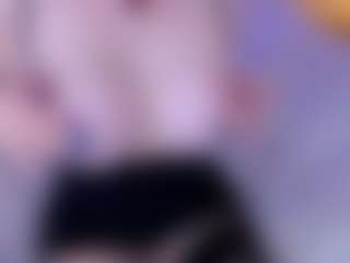 Medea-Queen's Live Sex Cam Show