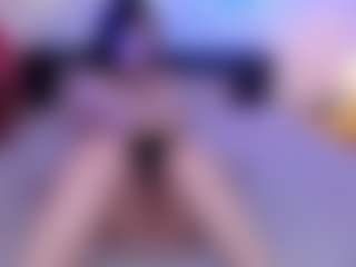 Medea-Queen's Live Sex Cam Show
