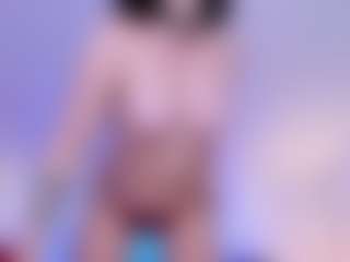 Medea-Queen's Live Sex Cam Show