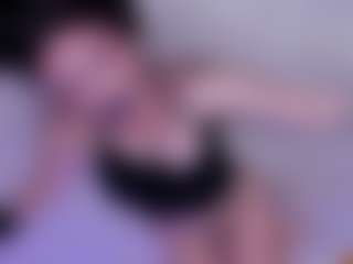 Live cam show with Medea-Queen - Brown Hair on Camming Site