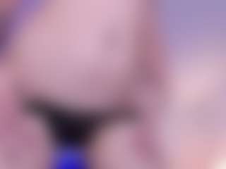 Medea-Queen's Live Sex Cam Show