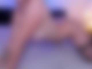 Medea-Queen's Live Sex Cam Show