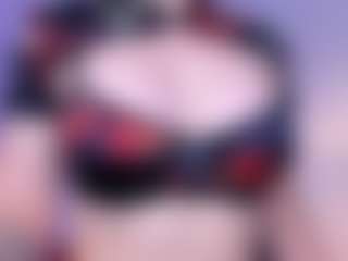 Medea-Queen MILF webcam performer live streaming