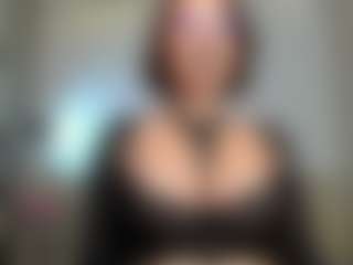 Medea-Queen's Live Sex Cam Show
