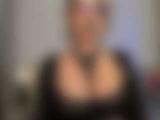 Medea-Queen's Live Sex Cam Show