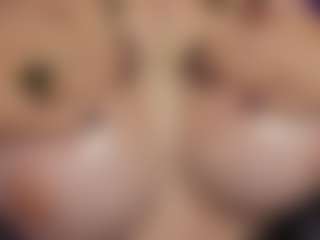 Live cam show with Medea-Queen - Strip on Streamer API