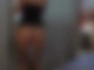 Live cam show with Medea-Queen - Bikini on x69.live