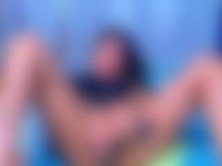 Live cam show with thinsamathagirl - College Curvy on Mixed Magazine Live