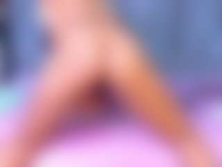 Live cam show with thinsamathagirl - Double Penetration on 1on1-livenow