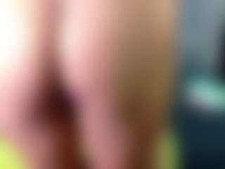 thinsamathagirl's Live Sex Cam Show