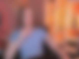 Live cam show with eva-smiiith - Smoking on Porn Luv