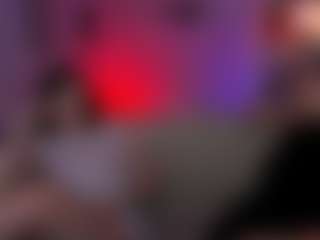 Live cam show with eva-smiiith - Upskirt on CamwithHer