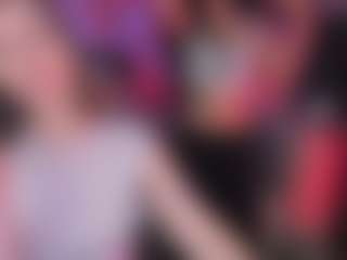 Live cam show with eva-smiiith - White on Fling VIP Chat