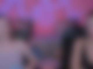 Live cam show with eva-smiiith - Granny on AdultVida.com