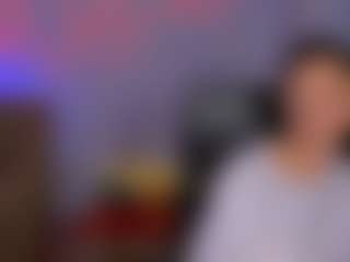 Live cam show with eva-smiiith - Smoking on Camsoda