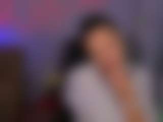Live cam show with eva-smiiith - Upskirt on TeamSkeetLive