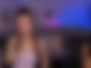 Live cam show with eva-smiiith - Smoking on TeamSkeetLive