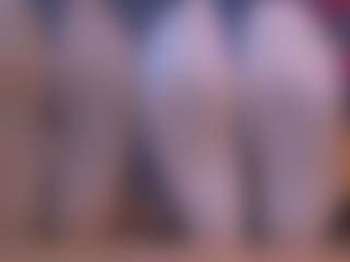 Live-Cam-Show mit eva-smiiith - Strip auf Camsoda