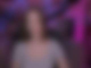 Live cam show with eva-smiiith - Natural on Gym Cam Girls