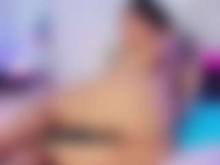 Live cam show with malthe-022 - Facial Piercings on Cam Slut