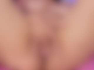Live cam show with malthe-022 - Lovense on CamClone