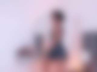 Live cam show with MelissaFoxx - Anal Teen (18+) on livesuperchat.net