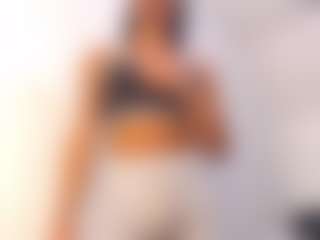 Live cam show with AndreaxDoll - Cumshot on Fling VIP Chat