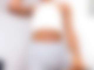 Show de câmera ao vivo com AndreaxDoll - Cumshot no Camsoda